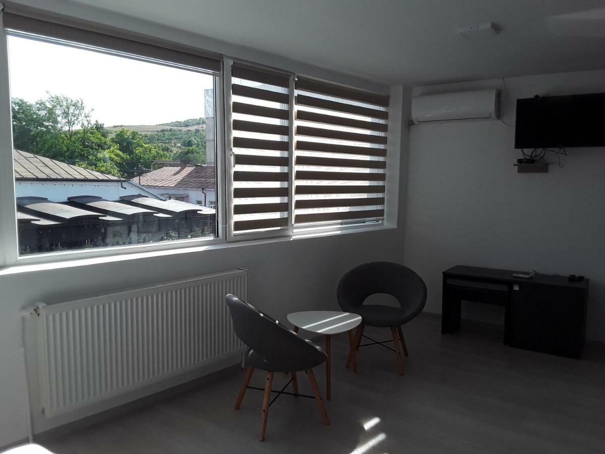 Camere De Inchiriat Central La Calciu Mahmudia Zewnętrze zdjęcie